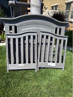 Baby crib