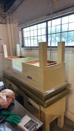 Medical exam table