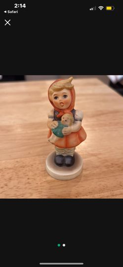 Hummel Antique Vintage Heirloom Figurine