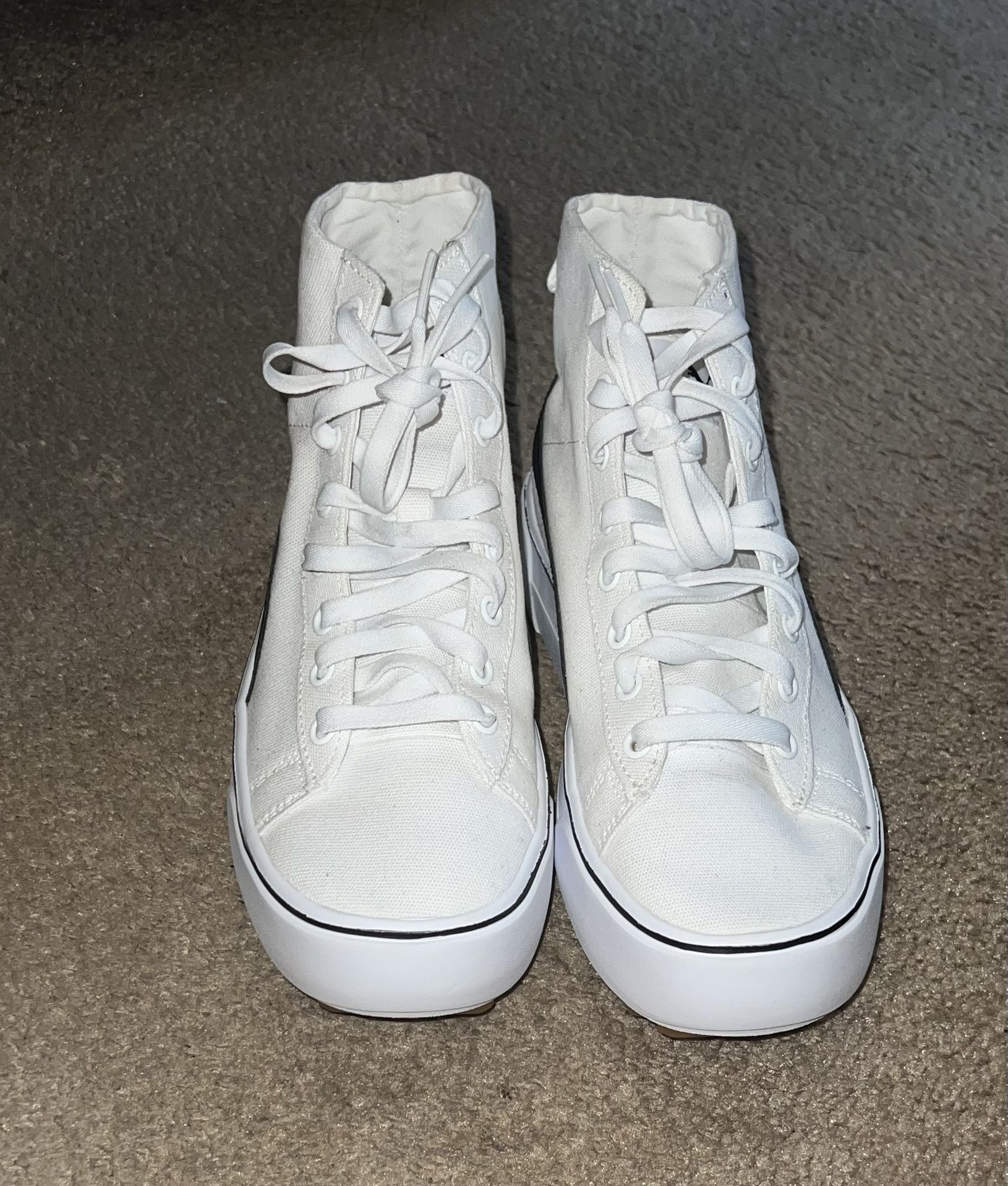 Puma Kaia Women’s Sneakers