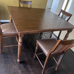 Dinning Table With Chairs 