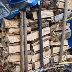 Seasoned Maple Firewood 