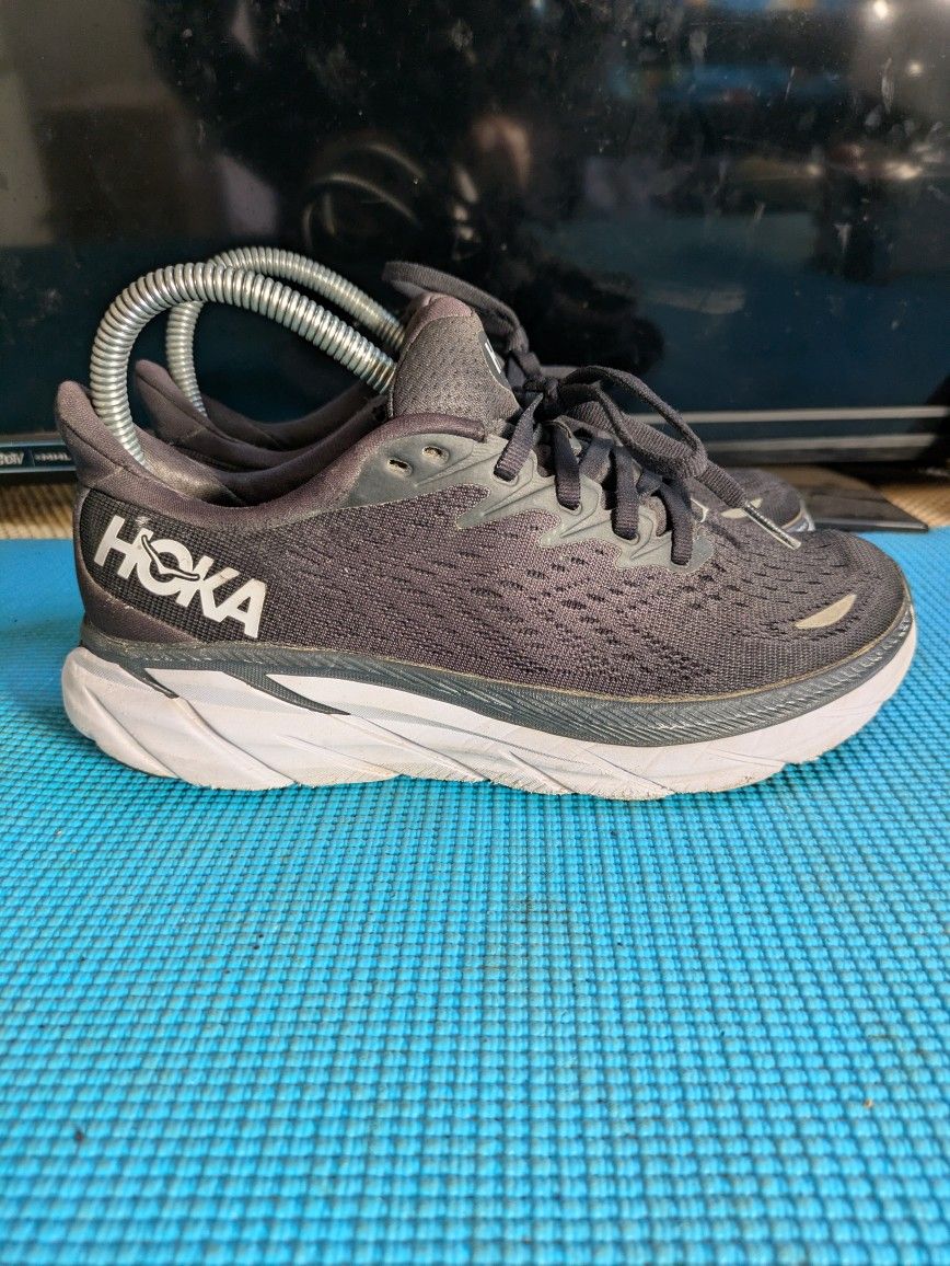 Hoka One One Clifton 8 Women’s Size 5.5B Black Running Shoes Sneakers 1119394