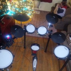 drumset ALEXIS complete good condition 