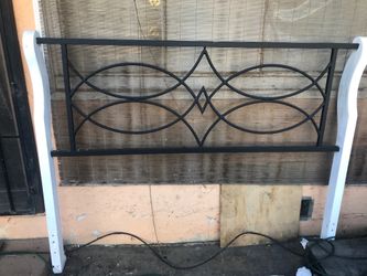 Queen head board