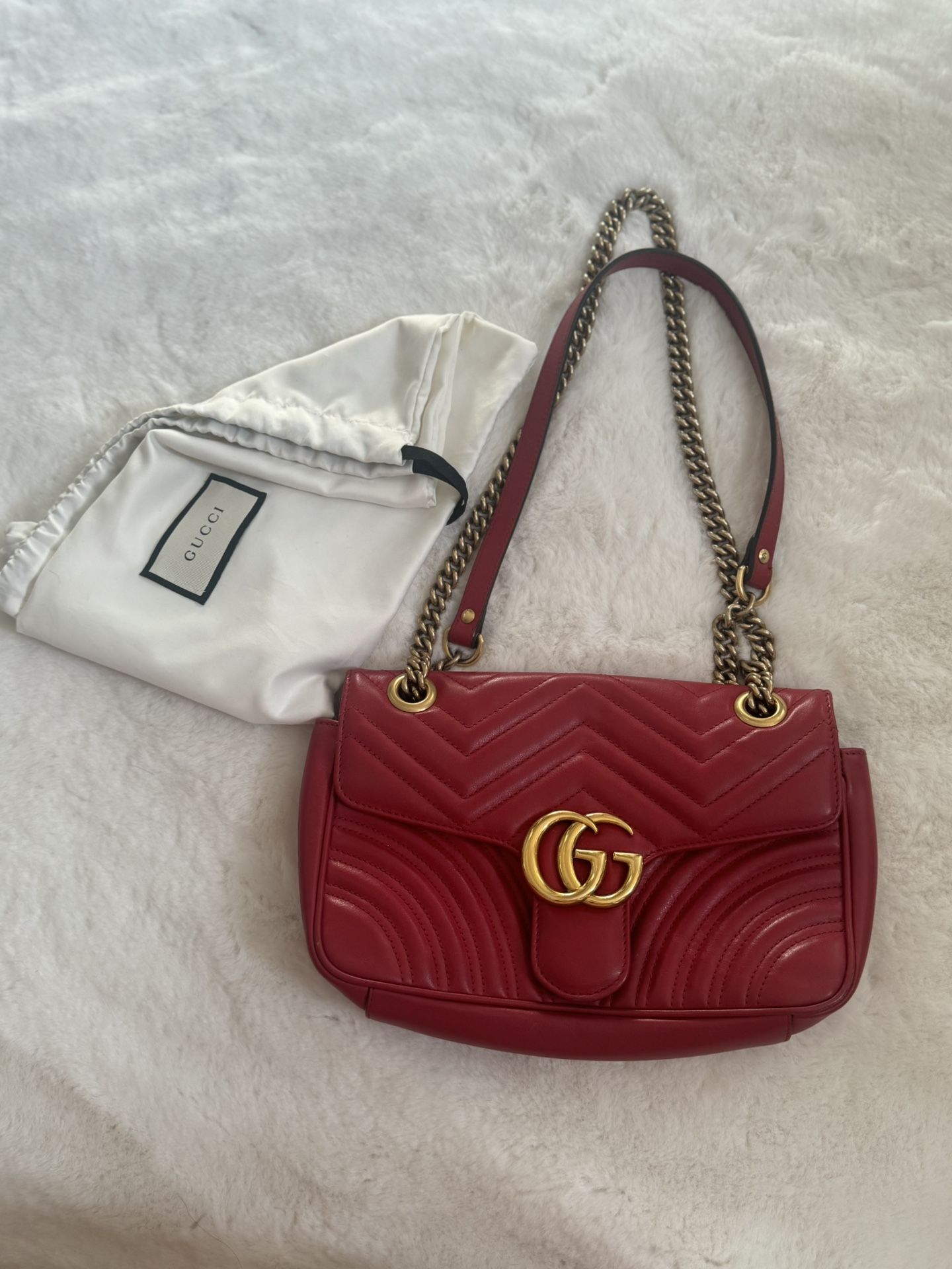 Gucci AUTHENTIC Marmont bag
