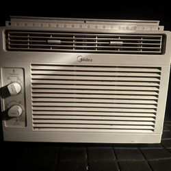 Ac UNIT