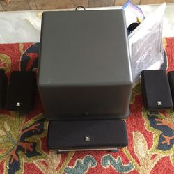 Boston Horizon MCS 100 5.1 Surround Speaker System