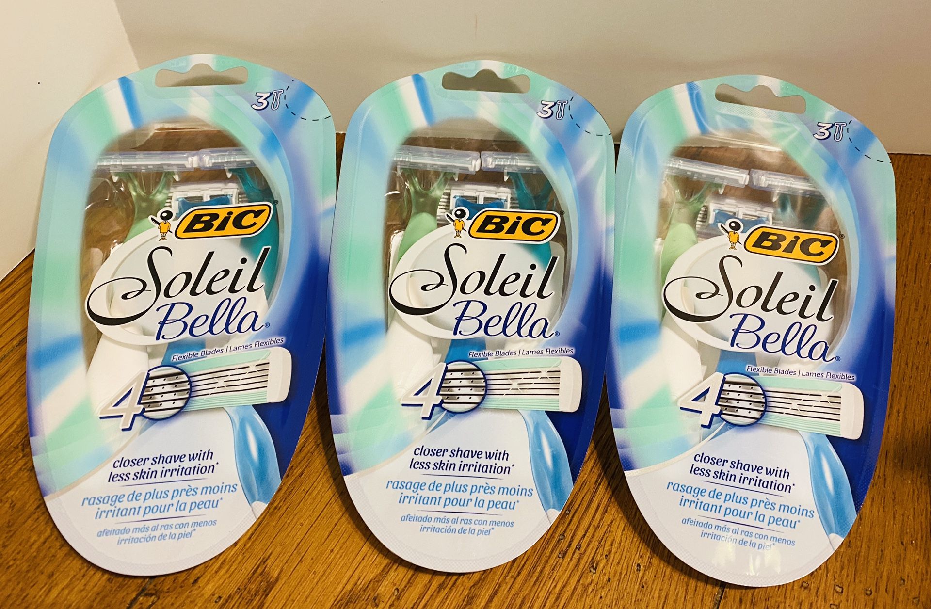 Bic Soleil Bella 4-Blade Flexible Razors (Set of 3 Packs)