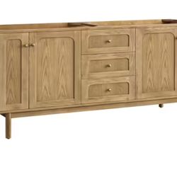 James Martin 72” Vanity And Quartz Top