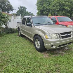 2004 Ford Explorer Sport Trac