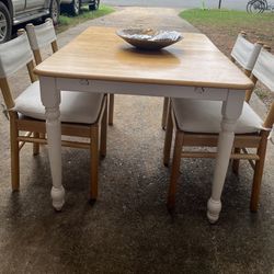 Dining Table (can Deliver)