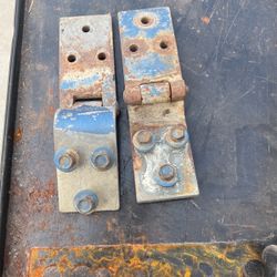 Early Bronco Door Hinges