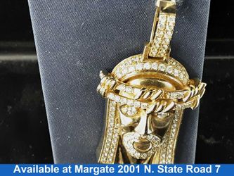Religious Pendant - Yellow Gold 14k (.585) 12.6 grams