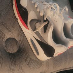 Men’s Nikes