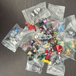 LEGO MINIFIGURE BUNDLE