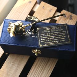 Love Picker 24k Gold Dipped Rose