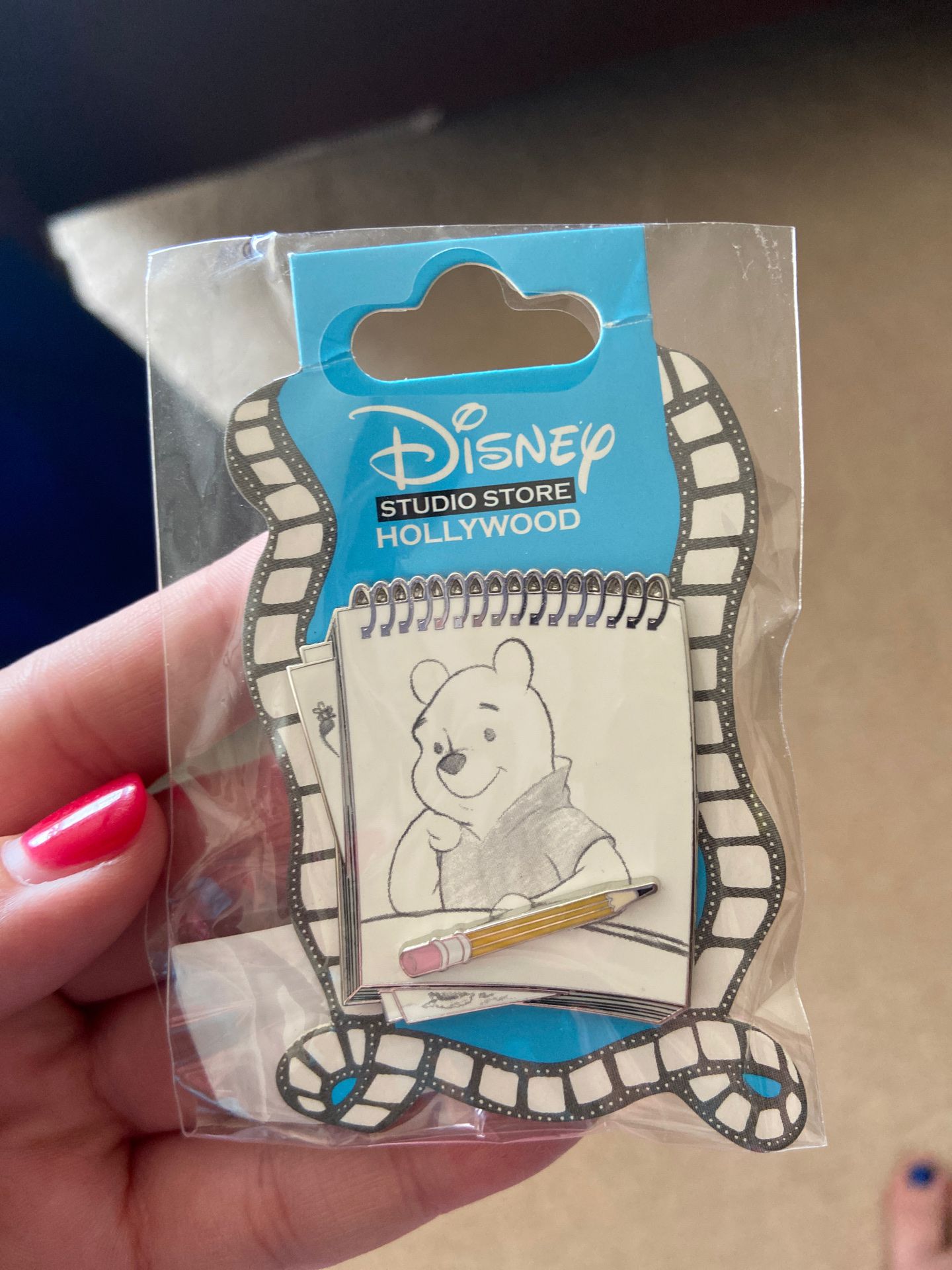 Disney studio store Hollywood Winnie the Pooh pin