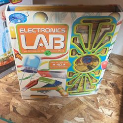 Electronics Lab  New In Box