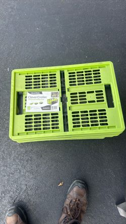 Hard plastic folding craters