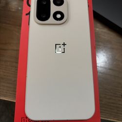 OnePlus 15 - 16/512 US Unlocked! 