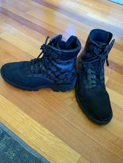 Coach boots