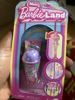 Barbie mini Pop Reveal
