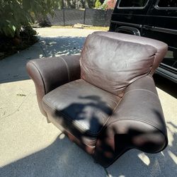 Leather Club Chair 
