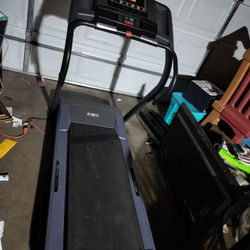 Health Rider Treadmill That Inclines 