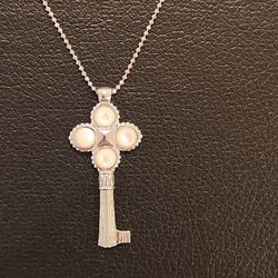 Sterling Silver 925 Ross + Simons Key Necklace, Pearls, 18"
New in box with pouch