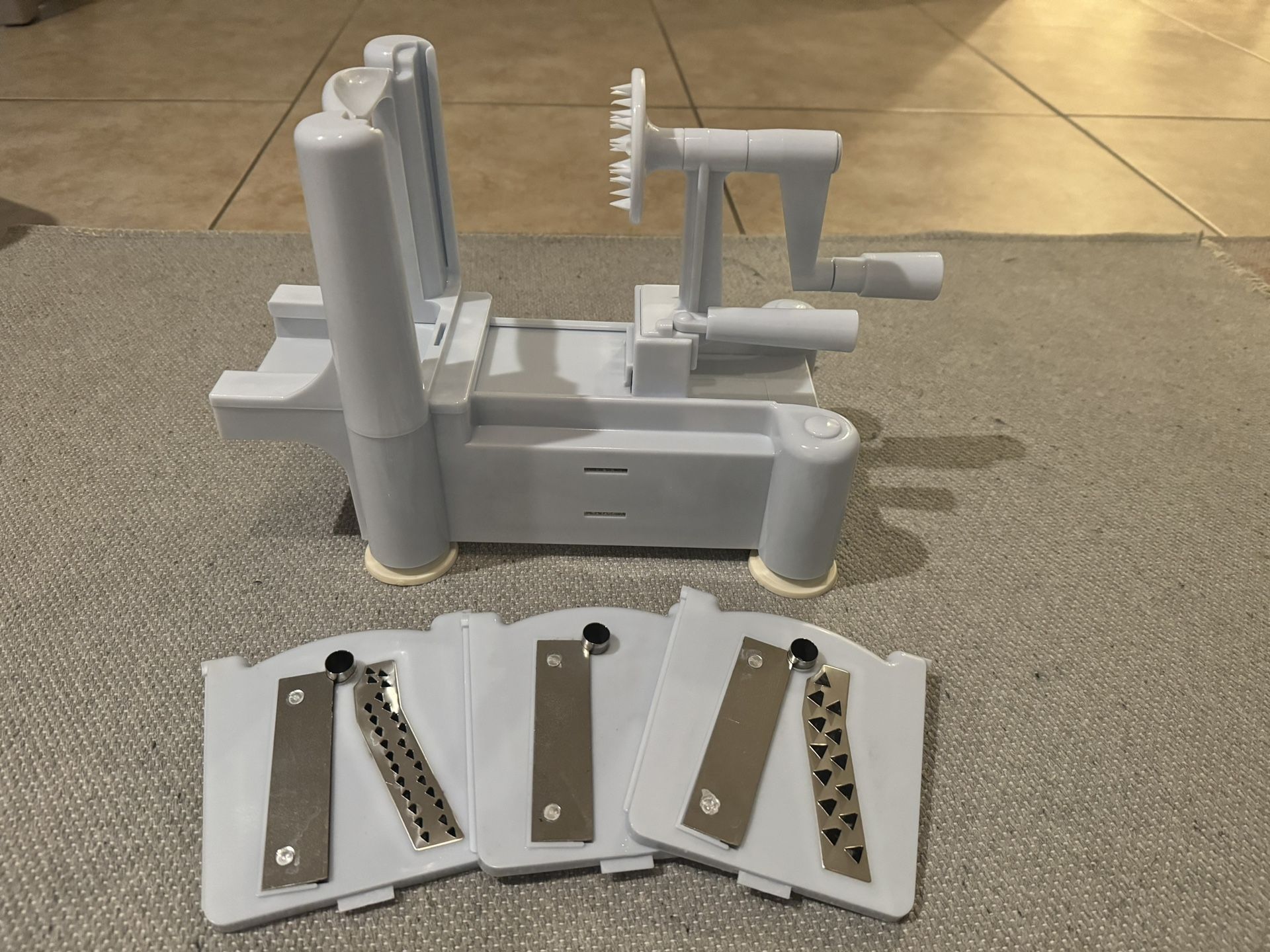 3-Blade Spiral Slicer