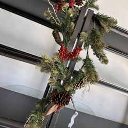 Christmas Garland 6ft (Ashland, Michaels) - Like New 🎄✨