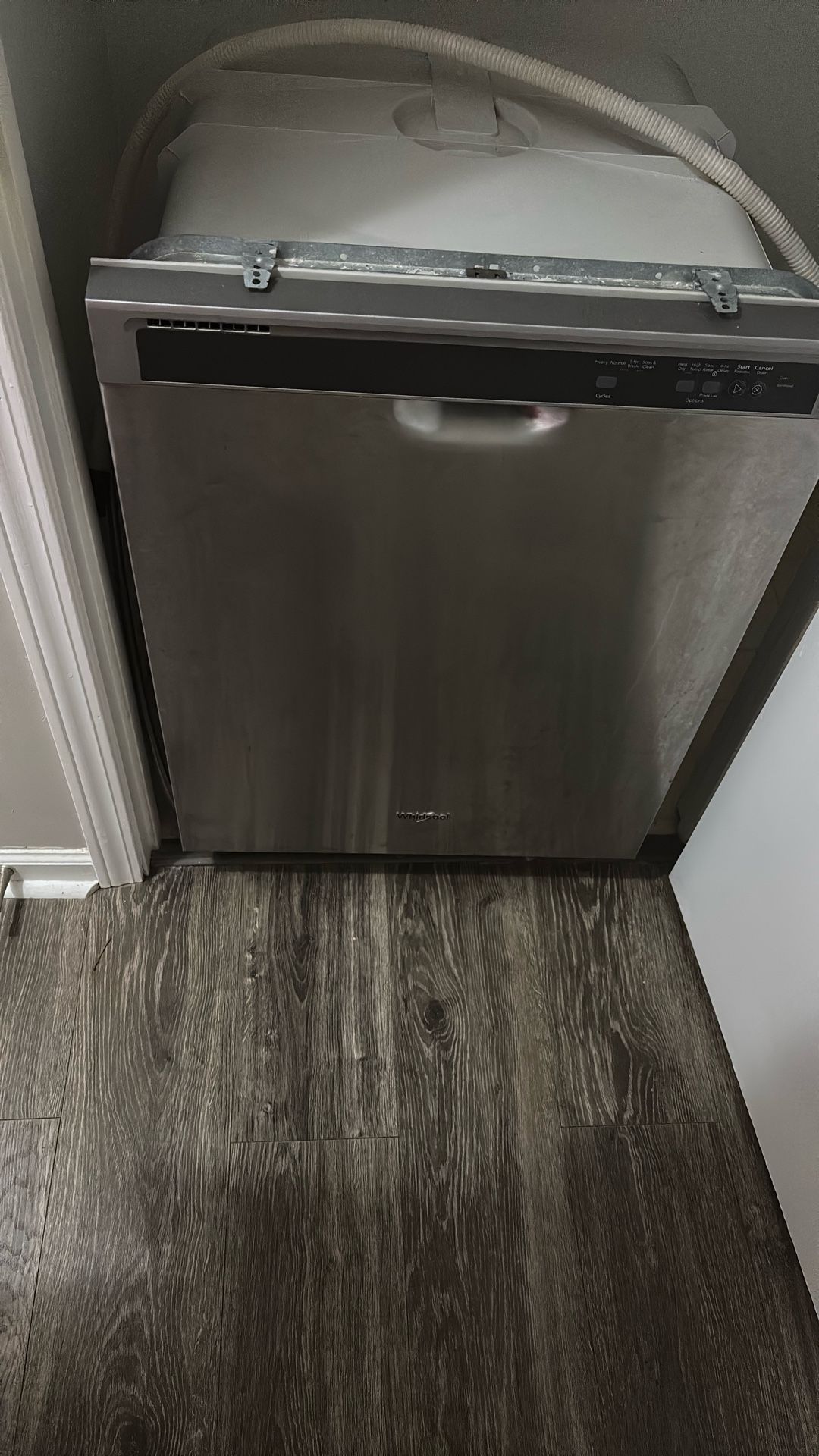 Whirlpool Dishwasher 