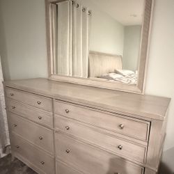 Bedroom Set