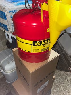 Justrite 5-Gallon Red Safety Can
