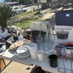 YARD SALE Davidson St 