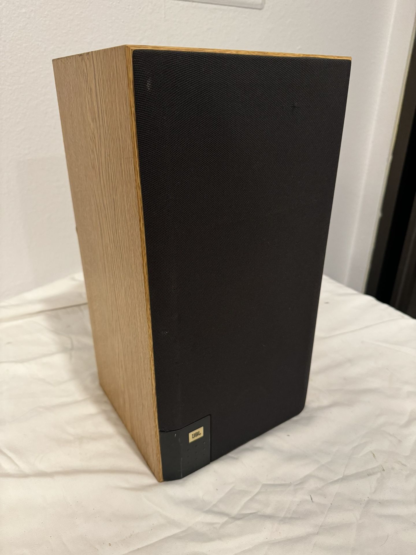 (1) JBL Speaker for Sale in San Diego, CA OfferUp
