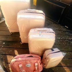 Luggage Set 