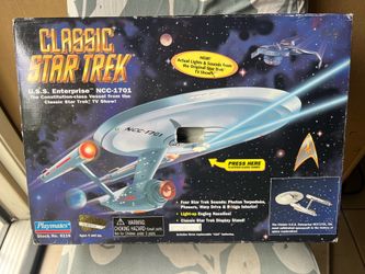 Playmates Classic Star Trek U.S.S. Enterprise NCC-1701 NEW Open Box 1995