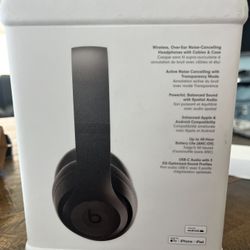 Beats Studio Pro 