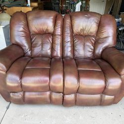 leather Mateo Wall Reclining Loveseat by La-Z-Boy Furniture great condition
