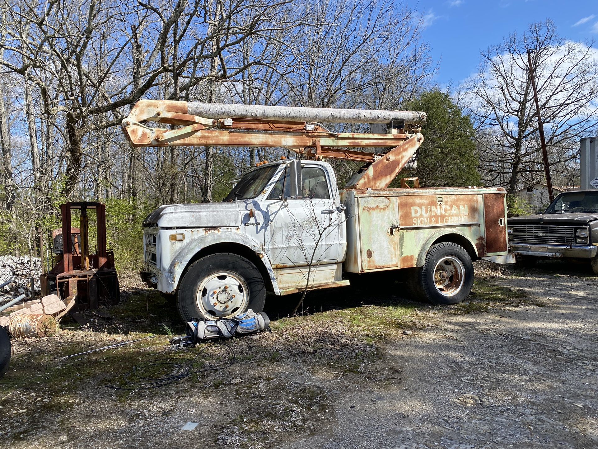 Truck