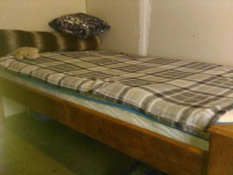 Wood bed