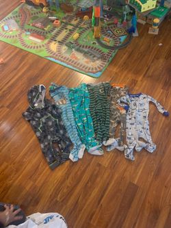 Baby boys pajamas sleepwear 12-18 months