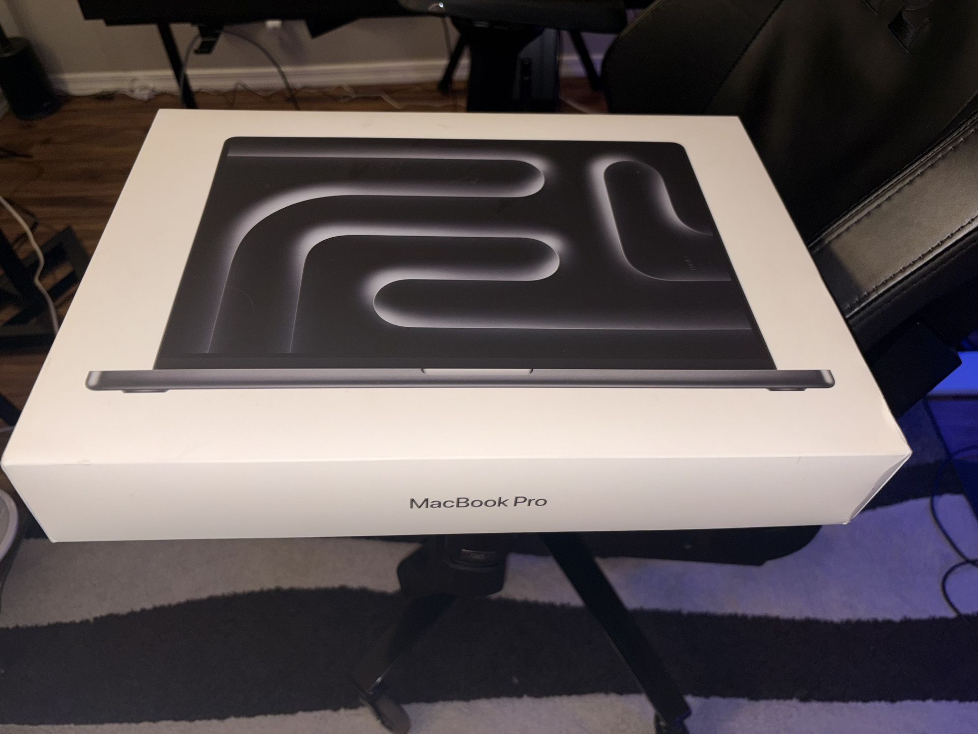 Apple MacBook Pro 16” M3 BOX ONLY