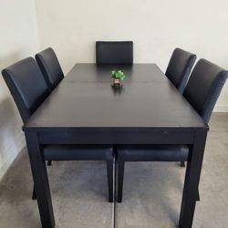 Large Table + 5 Chairs (Great Condition)