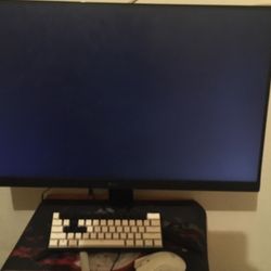 Selling A Gaming Monitor Lg 24in Comes With Keyboard And Mouse Looking To Sell Today 