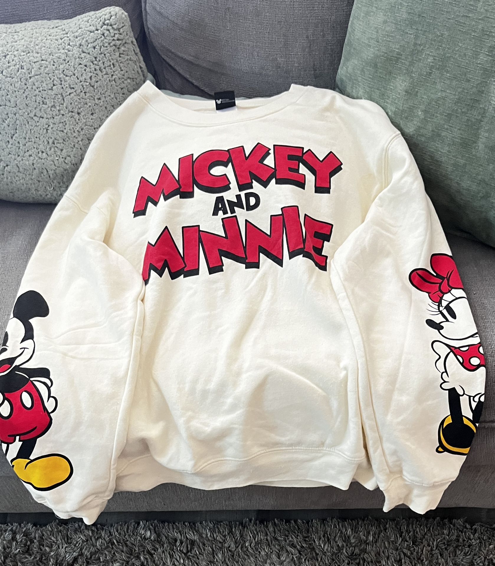 Disney Mickey and Minnie Sweatshirt