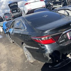 2016 Toyota Camry Parts Only!!