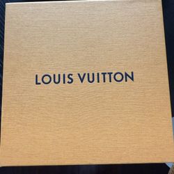 Men’s Louis Vuitton LV Reversible Monogram Belt